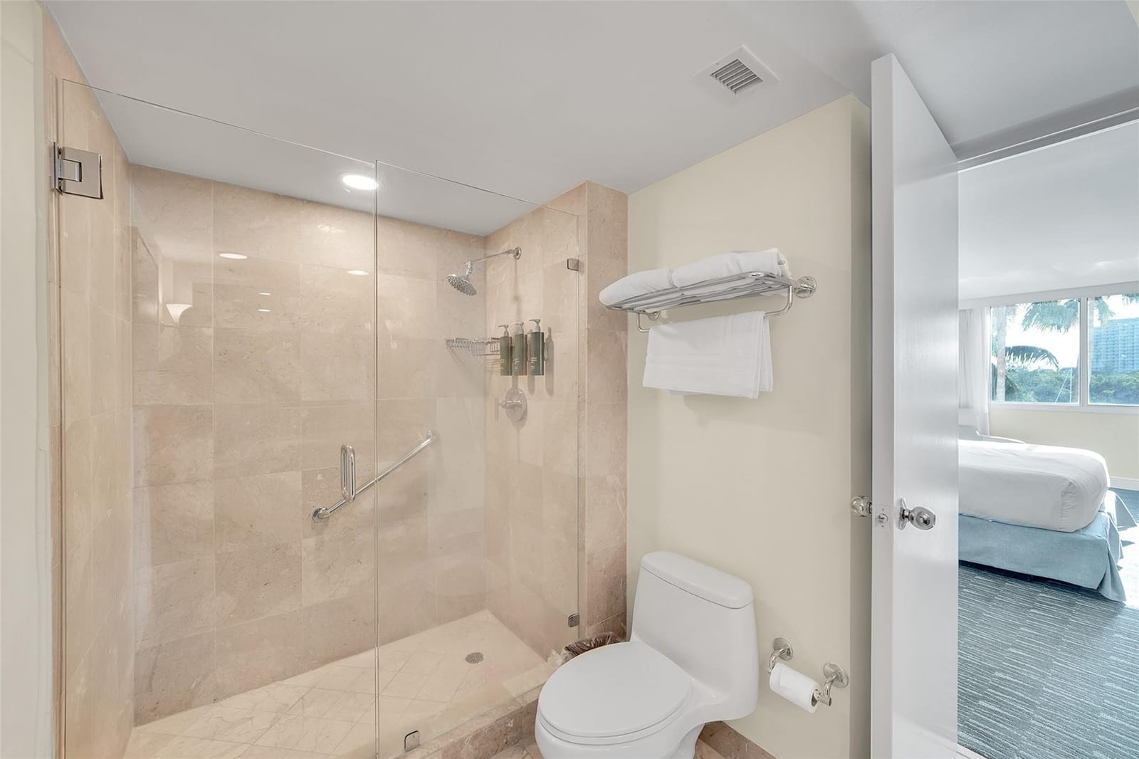 2670 E SUNRISE Boulevard 322 — photo 8