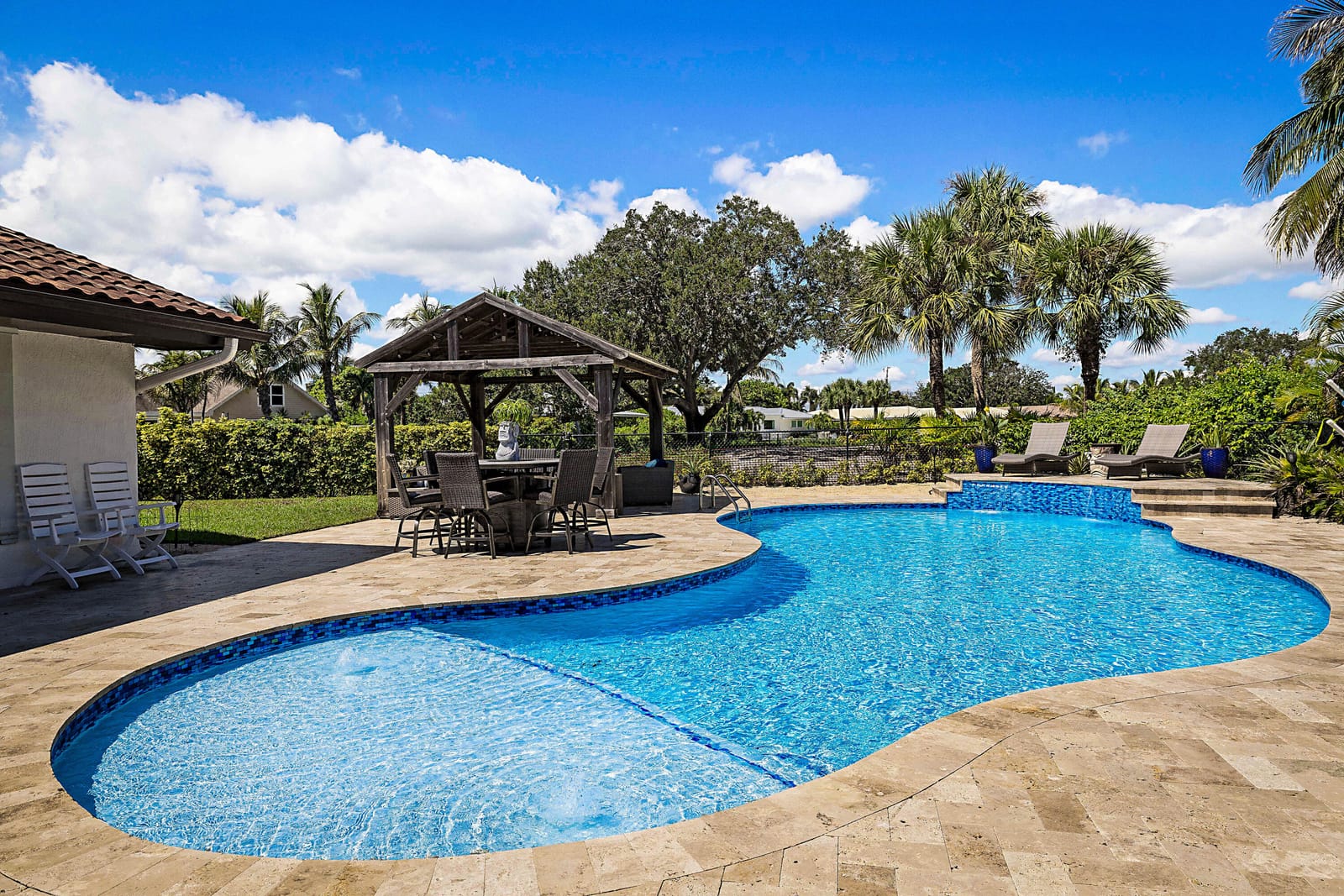 71 FAIRVIEW W, Tequesta, FL 33469 photo 3