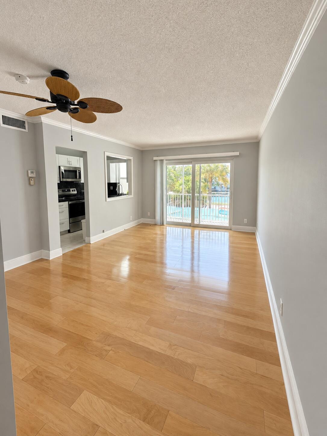 1439 S OCEAN 209 — photo 8