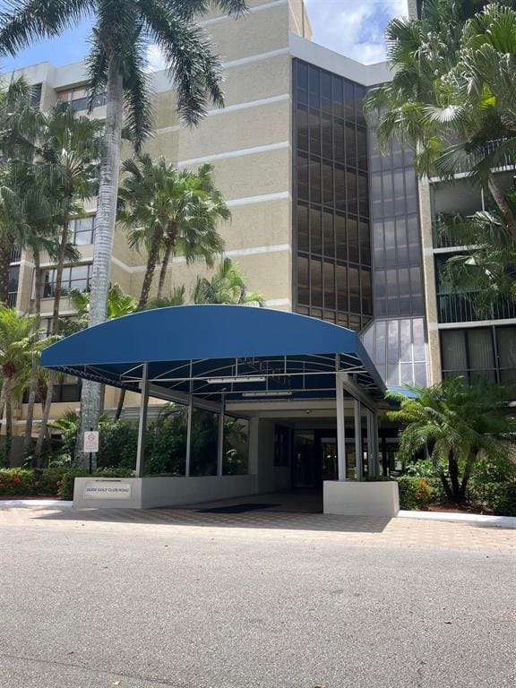 16300 GOLF CLUB Road 212, Weston, FL 33326