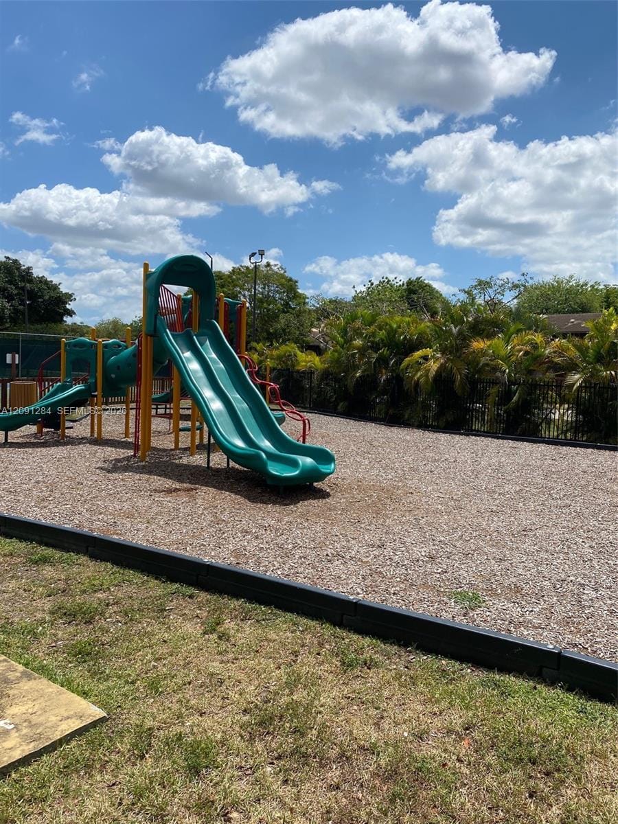 11561 SW 64 Street B, Miami, FL 33173 photo 20