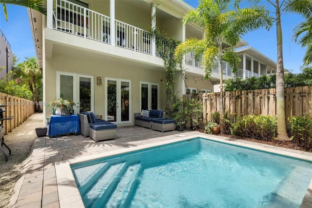 3139 Hibiscus Street 3139, Miami, FL 33133
