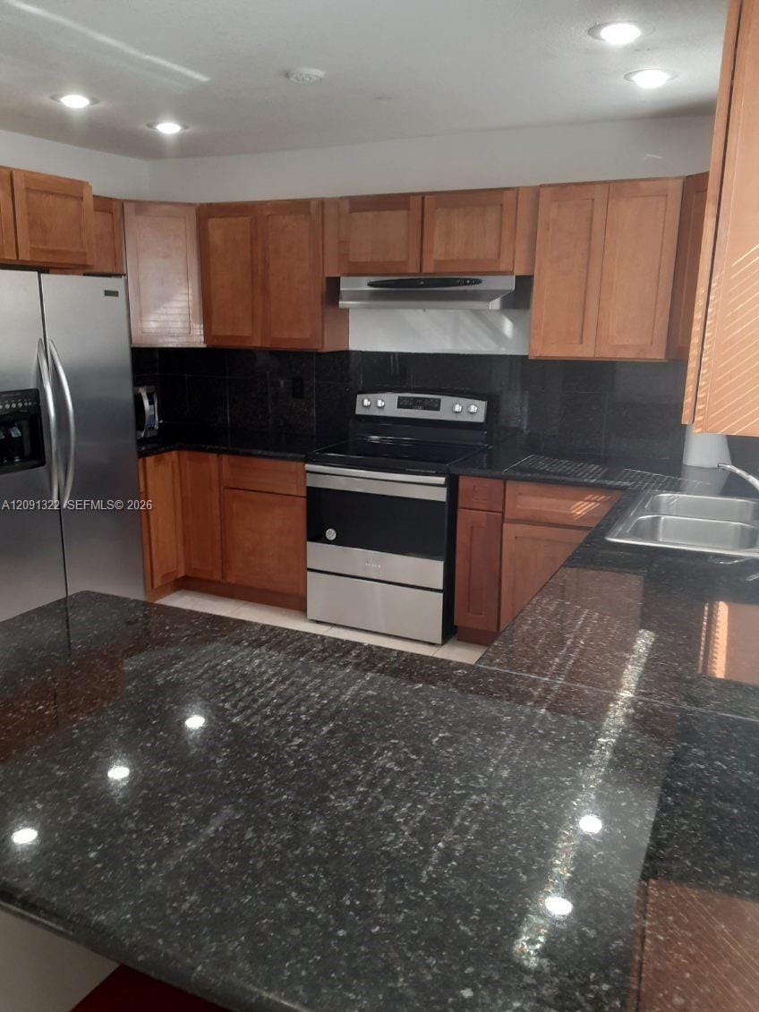 2200 Taylor Street 101, Hollywood, FL 33020 photo 2