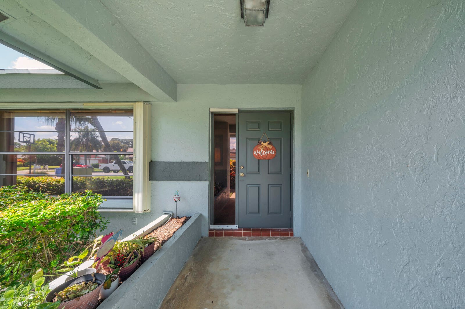 142 PARKWOOD Drive — photo 7