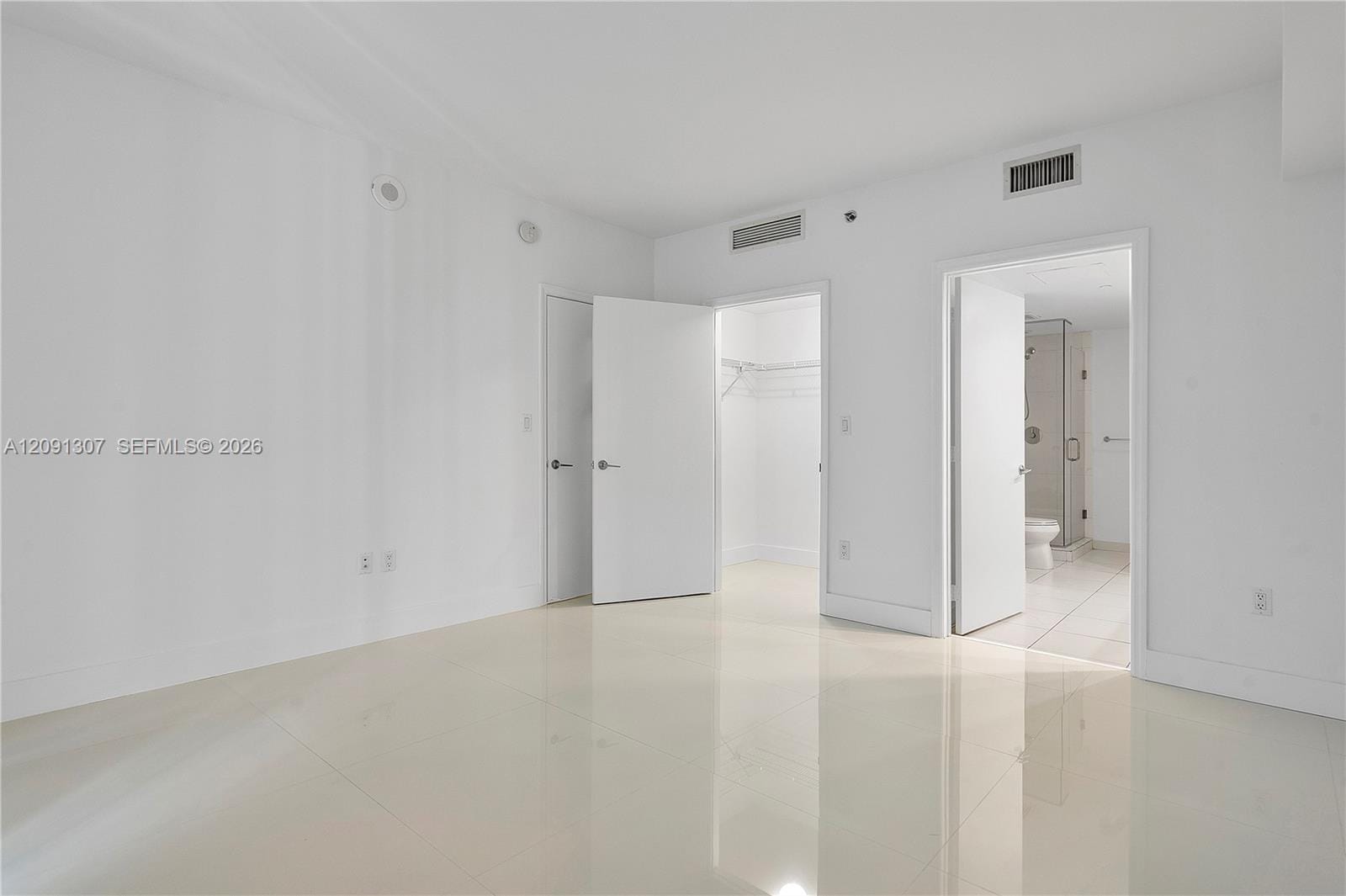 55 SE 6th Street 3605 — photo 12
