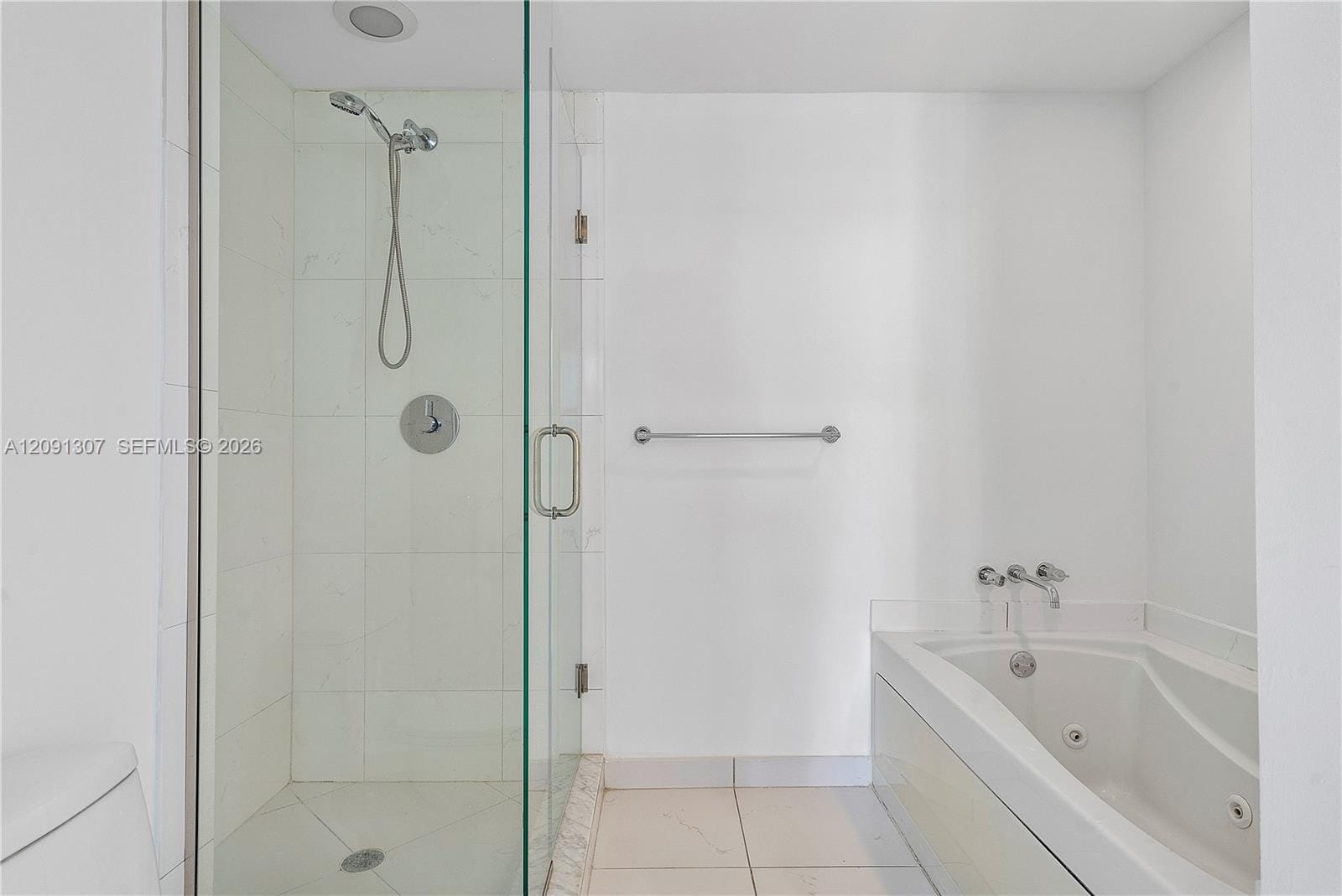 55 SE 6th Street 3605, Miami, FL 33131 photo 18