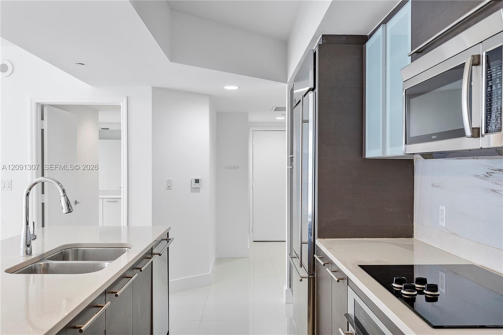 55 SE 6th Street 3605 — photo 6