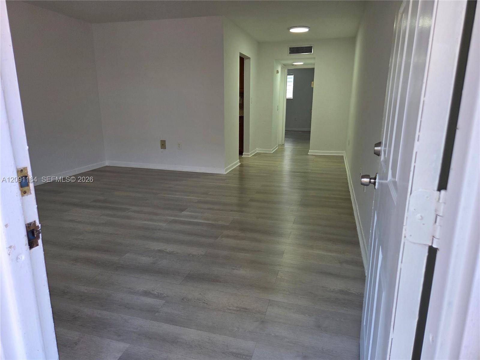 4655 Palm Avenue 222 — photo 5