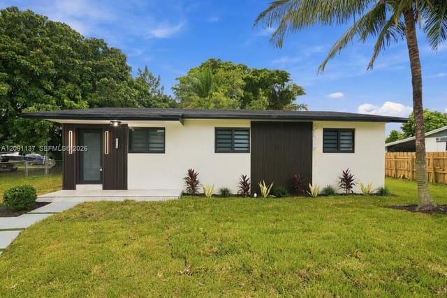 26810 SW 128th Avenue, Pine Island Lake Sub, Homestead, FL