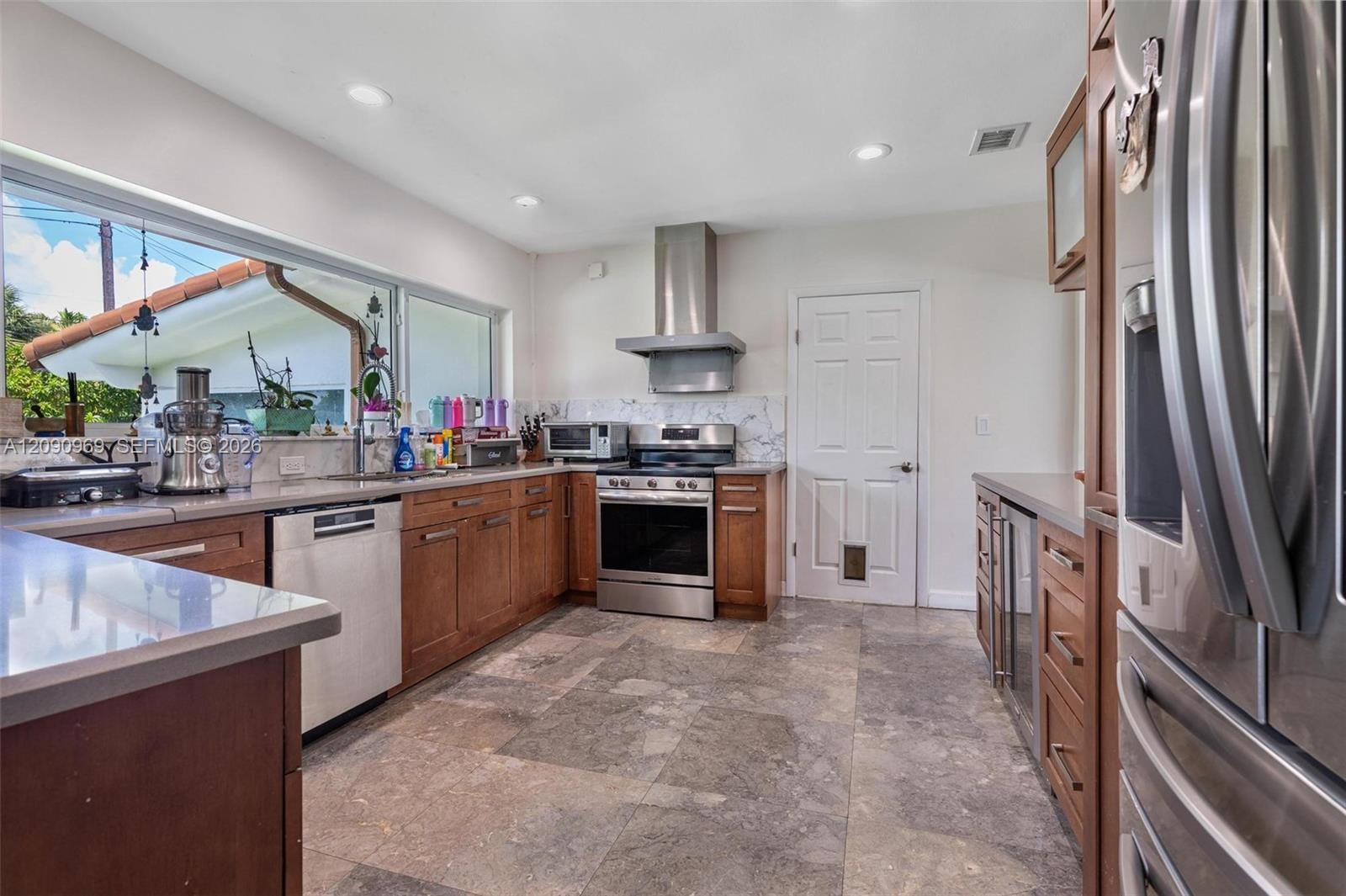 9217 Bay Drive — photo 11