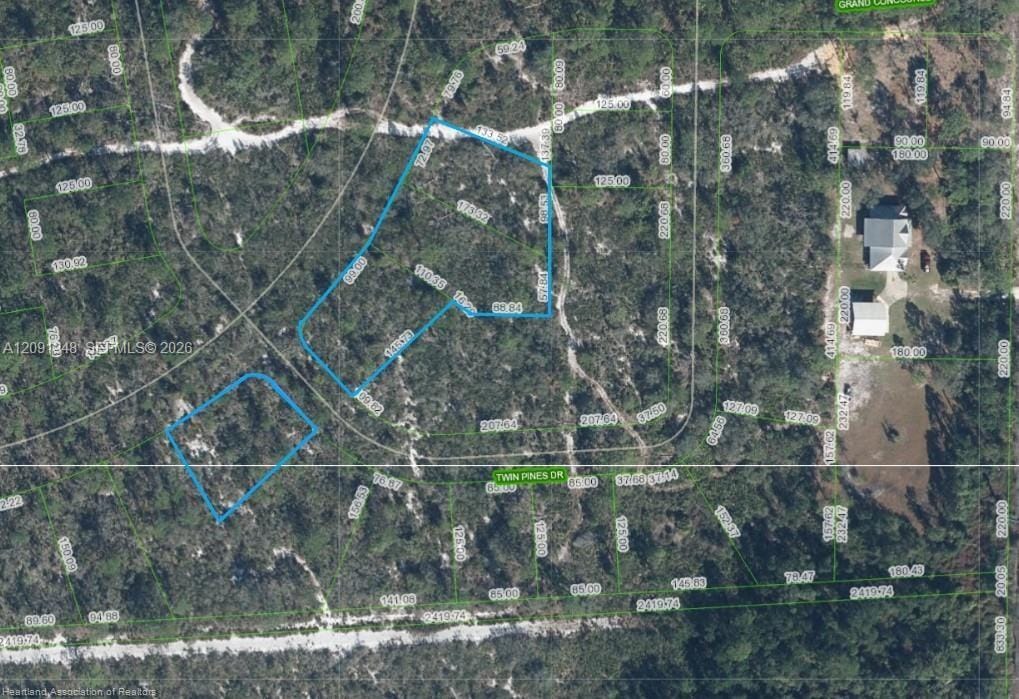 13076 S Orange Blossom Boulevard — photo 2