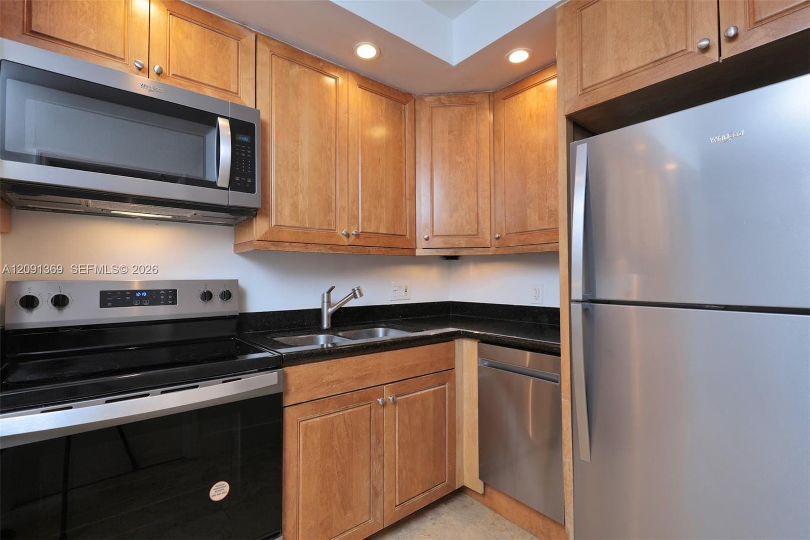 2424 SE 17th Causeway 109B, Fort Lauderdale, FL 33316 photo 9