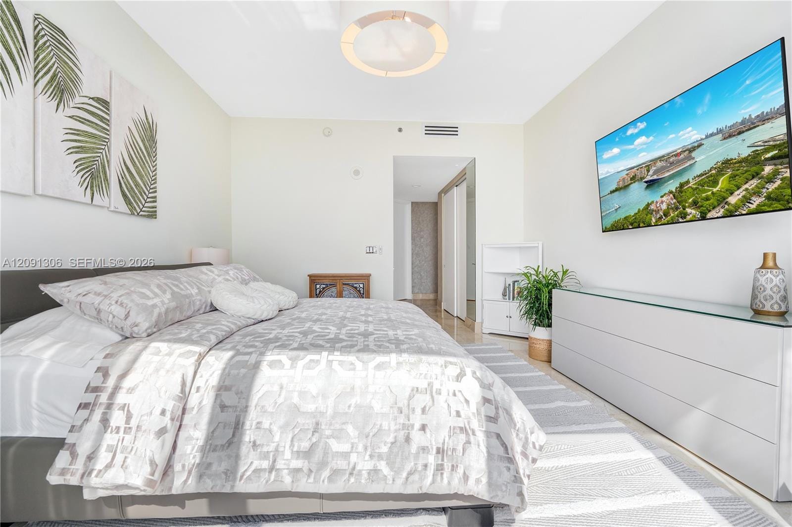 100 S Pointe Drive 2403, Miami Beach, FL 33139 photo 19