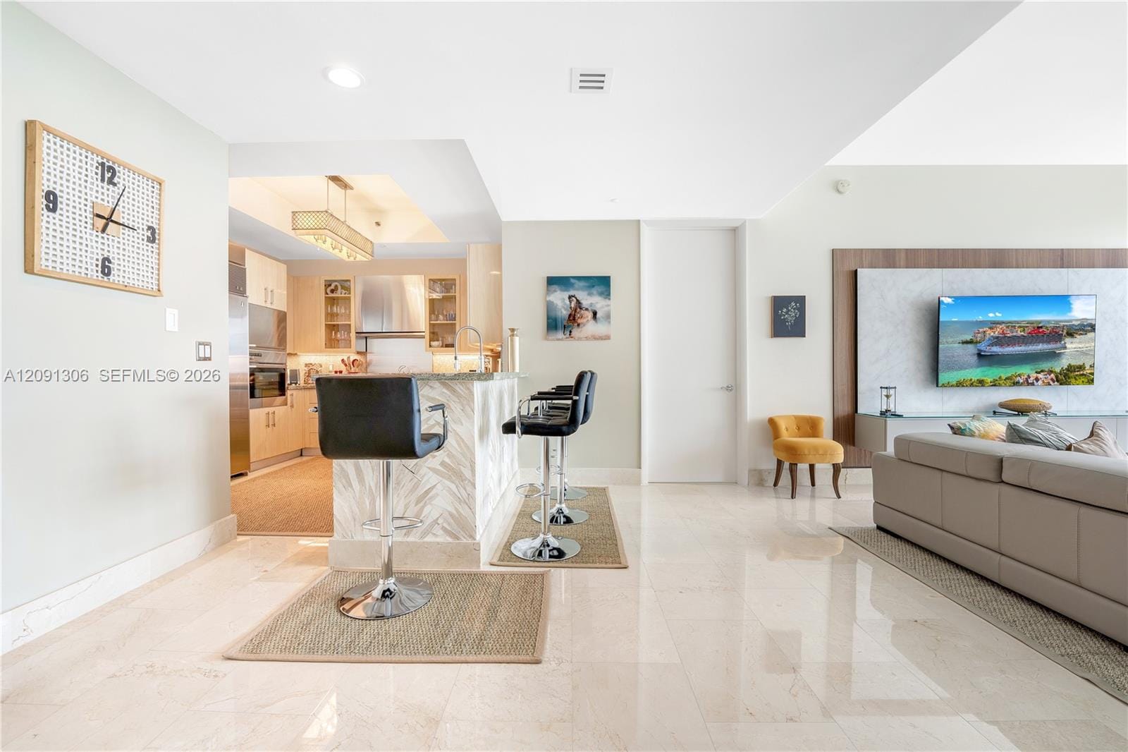 100 S Pointe Drive 2403, Miami Beach, FL 33139 photo 4