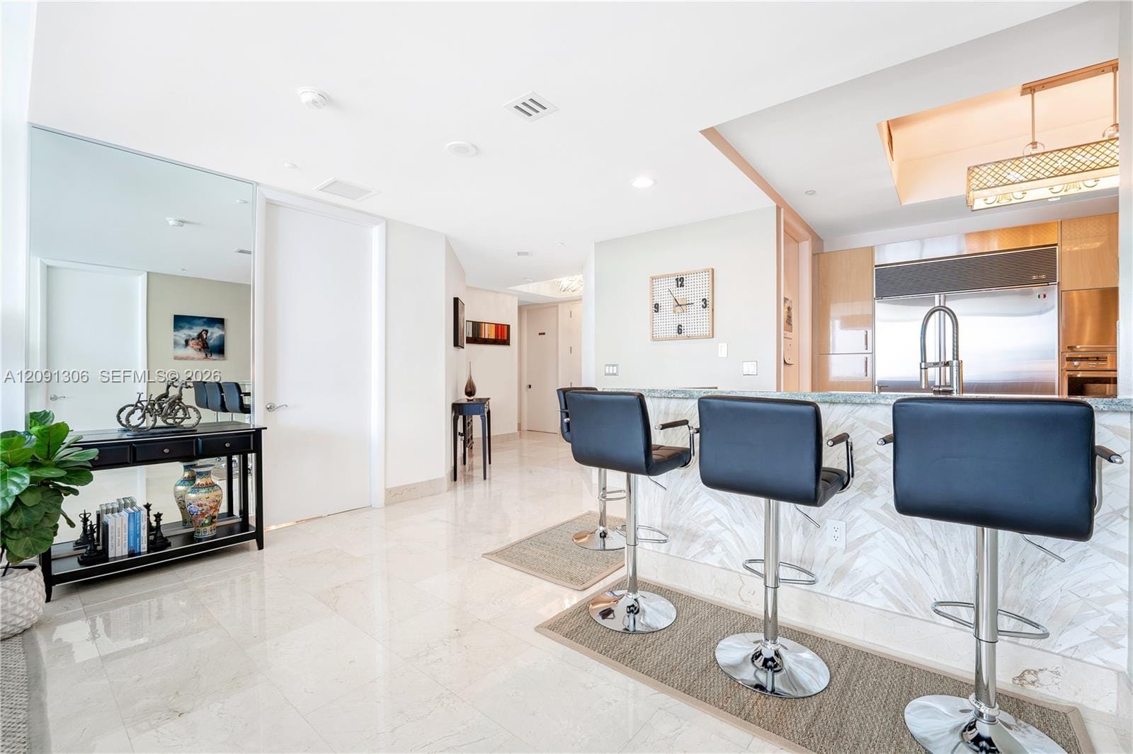 100 S Pointe Drive 2403, Miami Beach, FL 33139 photo 7