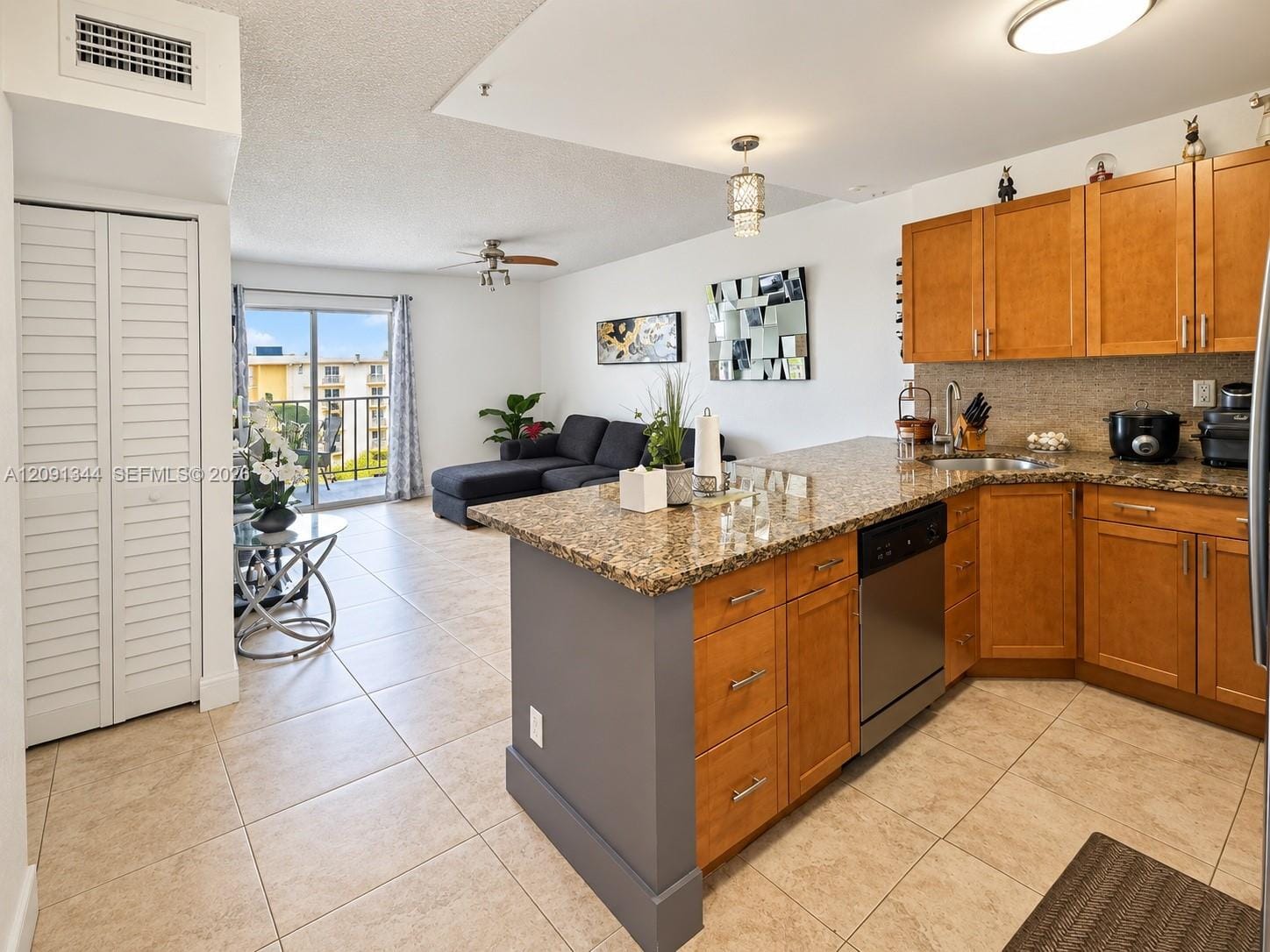 4550 NW 9th Street 901E — photo 5