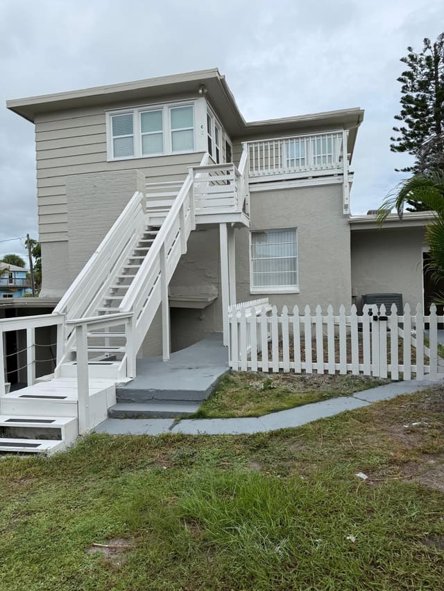 1140 Hernando Street C, Hutchinson Island, FL 34949