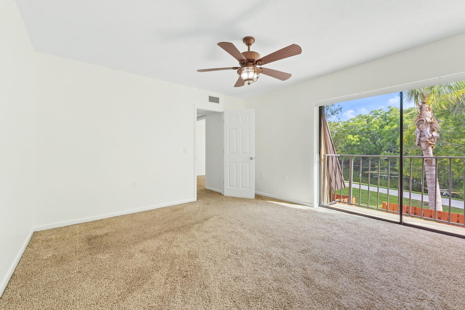 5726 SE WINDSONG Lane #324, Stuart, FL 34997 photo 14