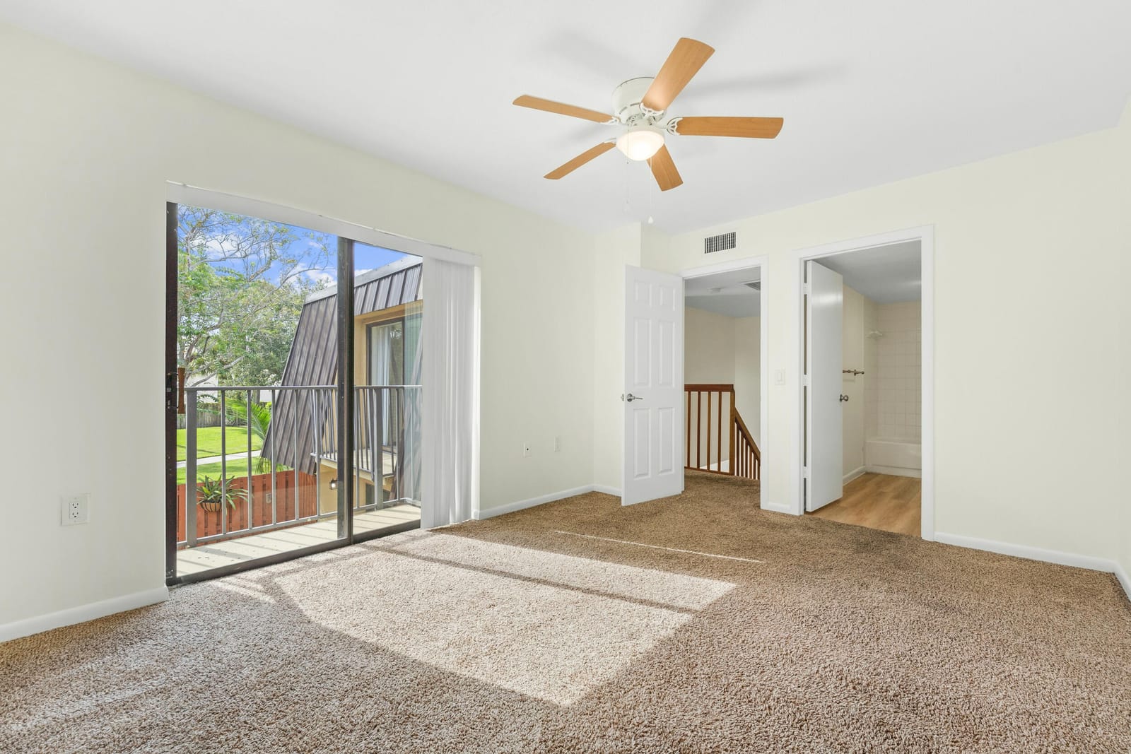 5726 SE WINDSONG Lane #324, Stuart, FL 34997 photo 21