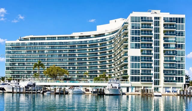 900 Bay Drive 221, Miami Beach, FL 33141