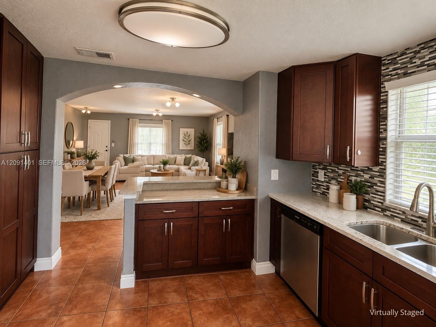 416 Banyon Tree Circle 108, FL 32751 photo 2