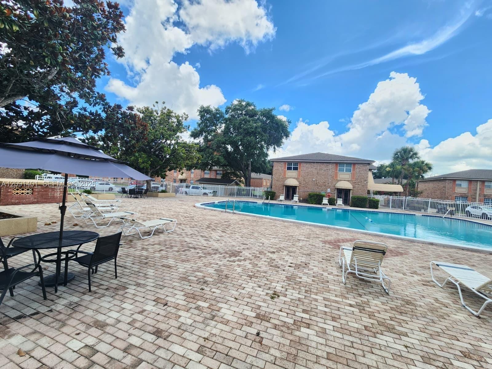 416 Banyon Tree Circle 108, FL 32751 photo 20