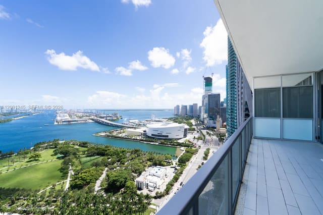 1100 Biscayne Boulevard 3302, Miami, FL 33132