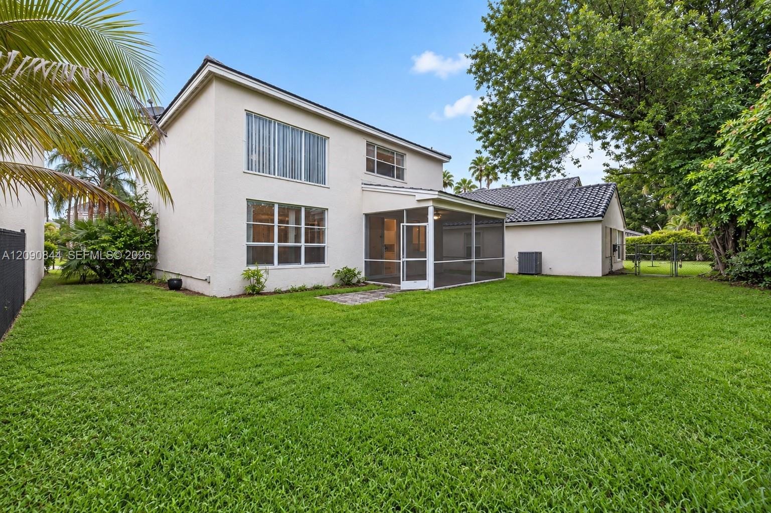 5868 N Plum Bay Parkway 5868, Tamarac, FL 33321 photo 6