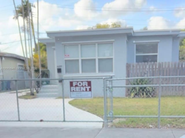 10783 SW 6th Street, Sweetwater, FL 33174
