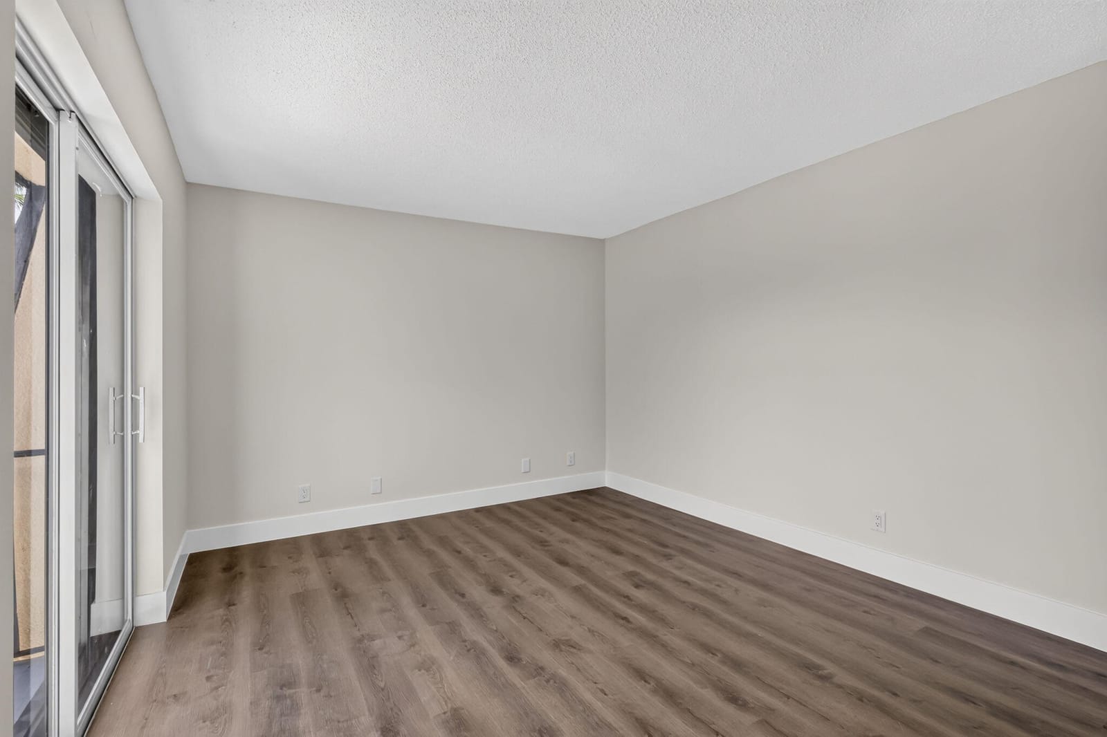 126 LAKE ARBOR Drive — photo 9