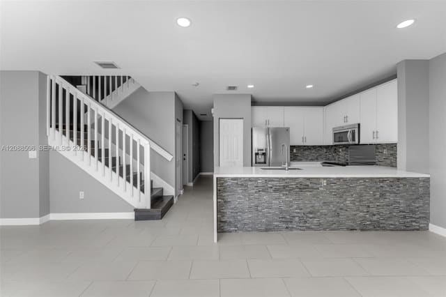 967 NE 42nd Avenue, Homestead, FL 33033