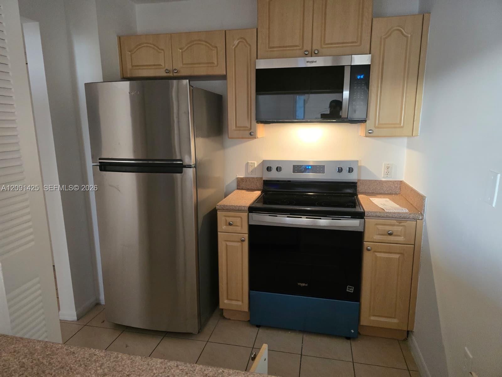 102 SW 6th Avenue 604 — photo 2