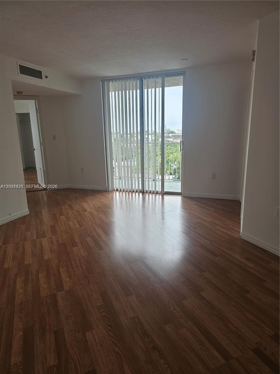 102 SW 6th Avenue 604 — photo 4