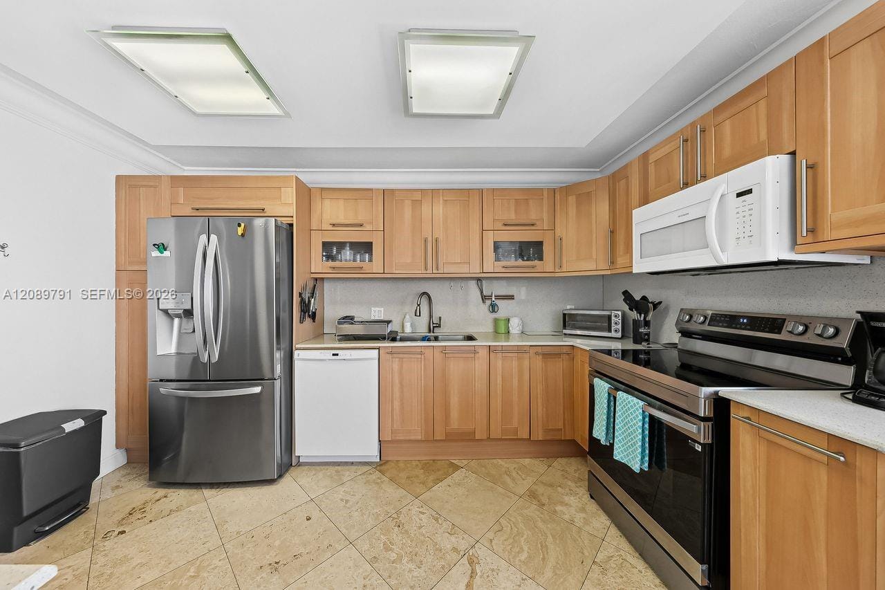 881 Ocean Drive 19C, Key Biscayne, FL 33149 photo 11