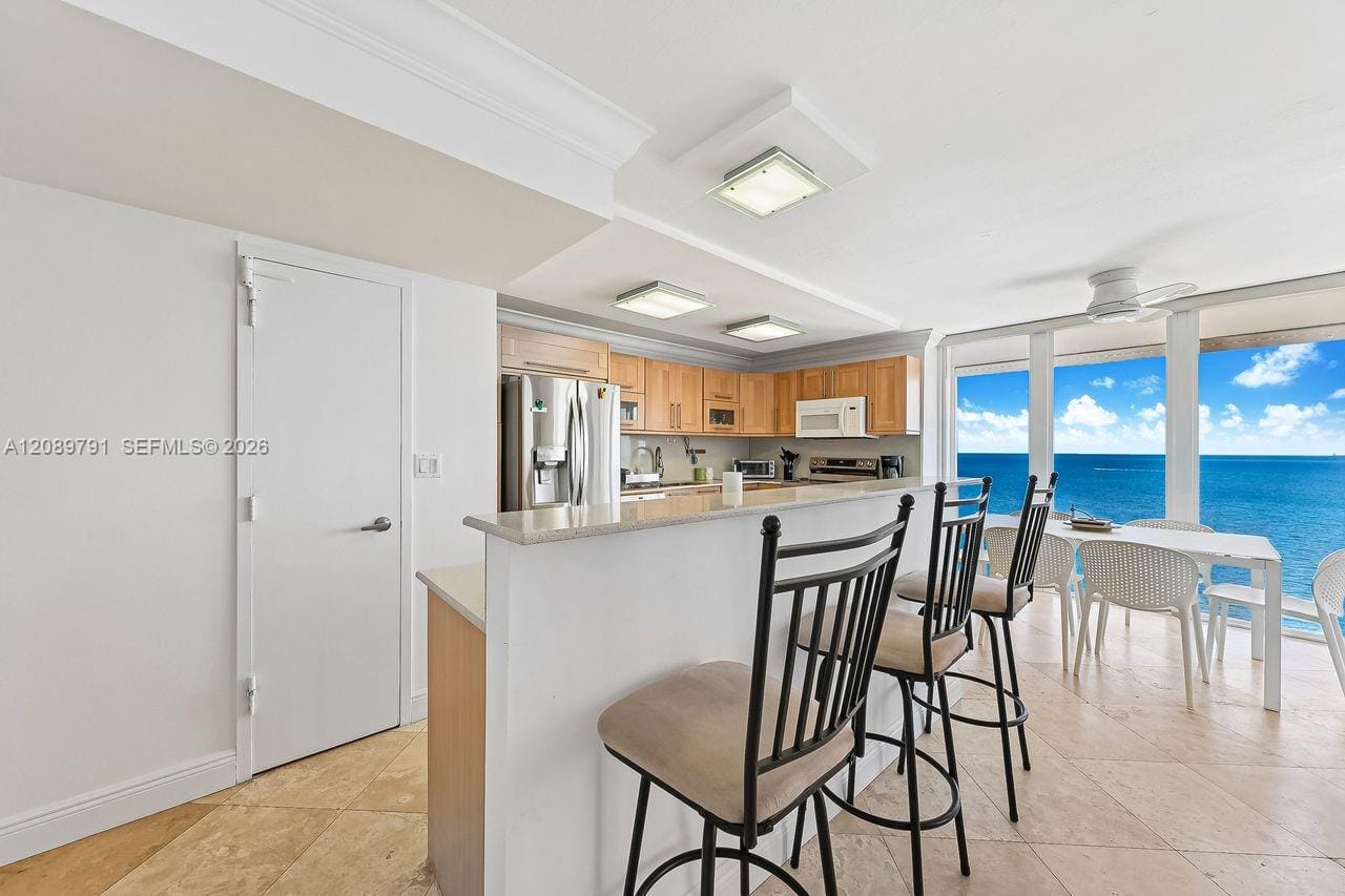 881 Ocean Drive 19C, Key Biscayne, FL 33149 photo 12