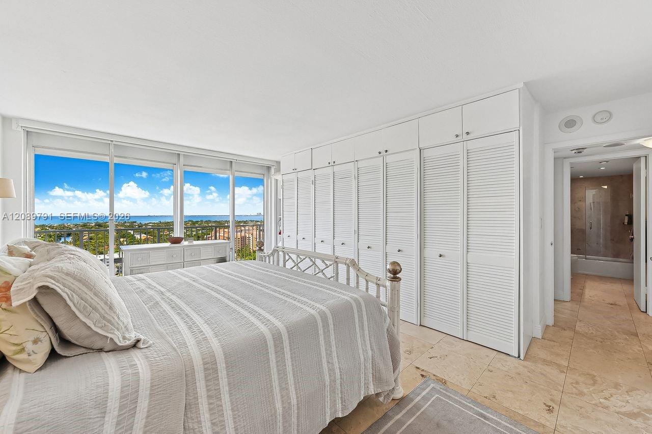 881 Ocean Drive 19C, Key Biscayne, FL 33149 photo 14