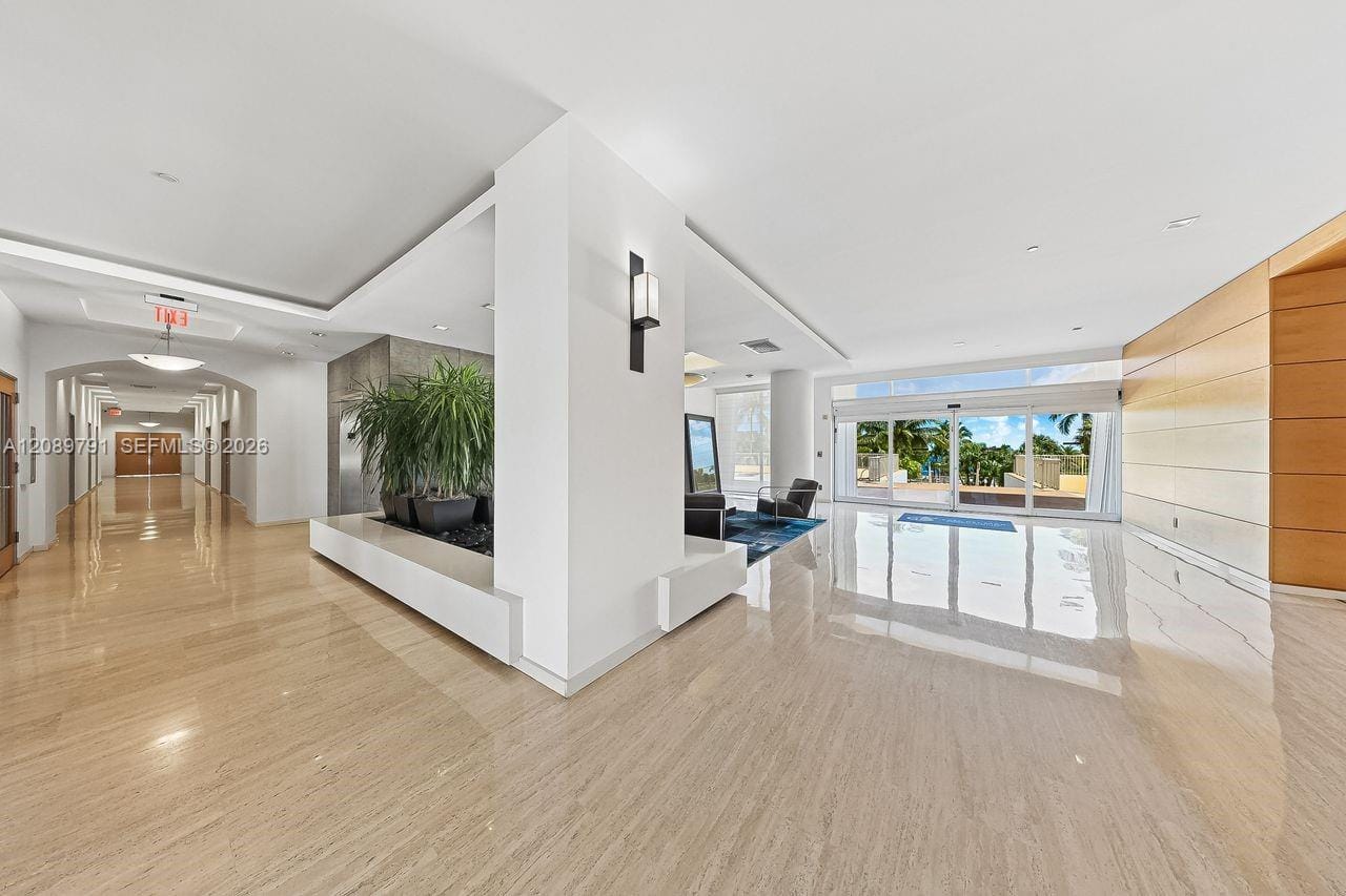 881 Ocean Drive 19C, Key Biscayne, FL 33149 photo 30