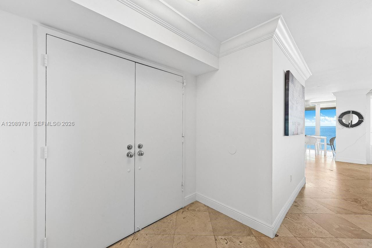 881 Ocean Drive 19C, Key Biscayne, FL 33149 photo 5