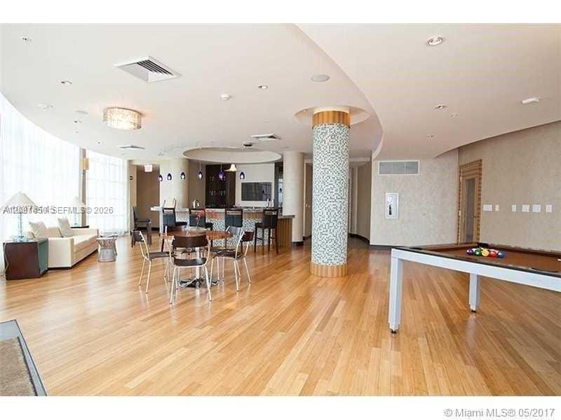 253 NE 2nd Street 901 — photo 3