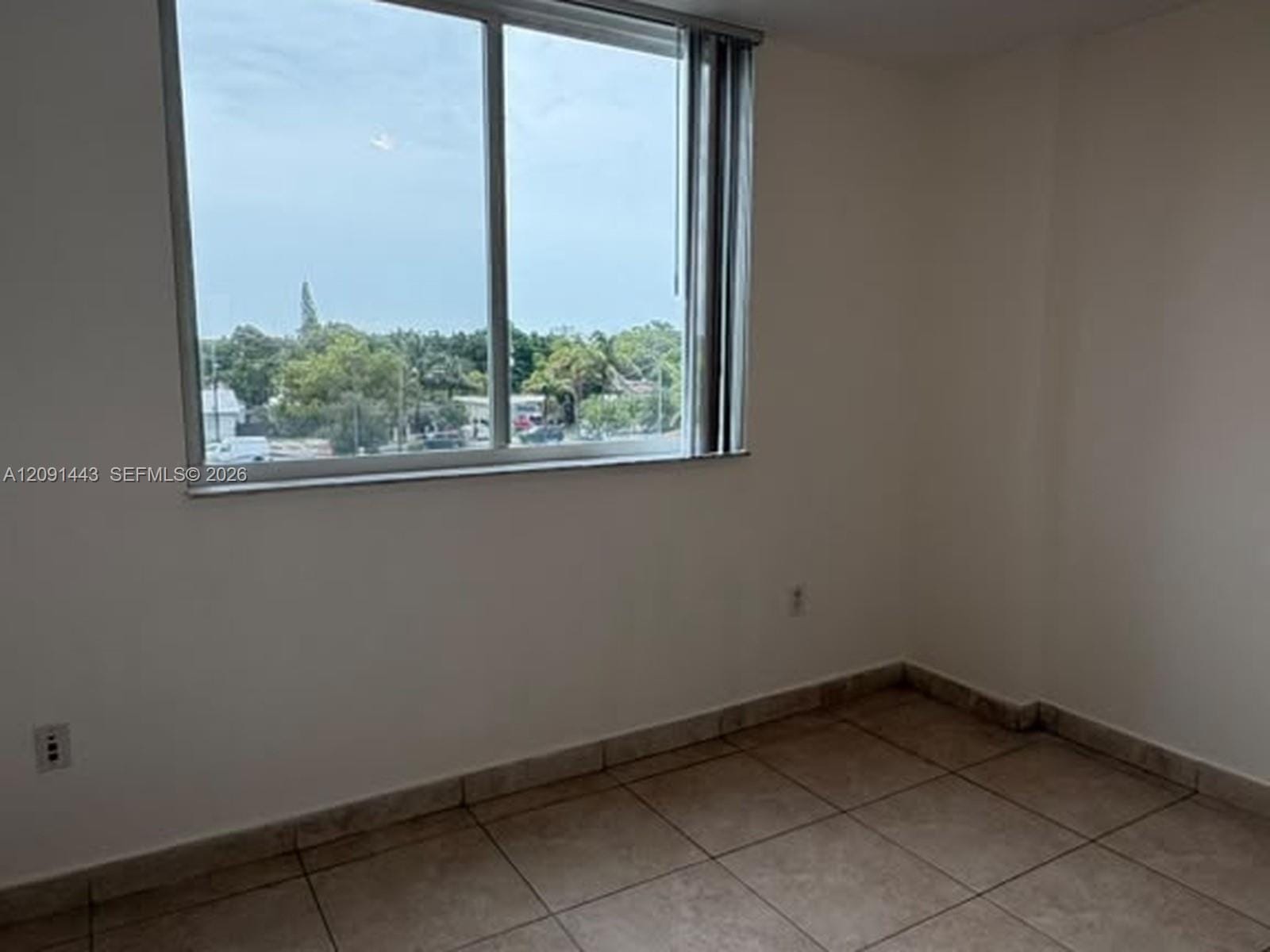 2647 NW 25th Avenue 408, Miami, FL 33142 photo 12