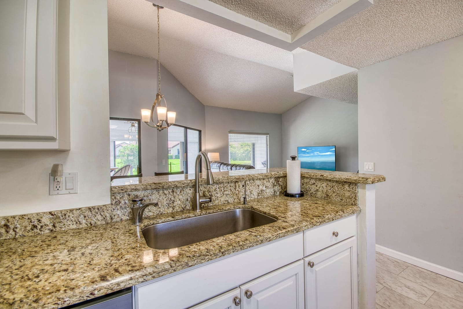 8206 Mooring Circle, Boynton Beach, FL 33472 photo 16