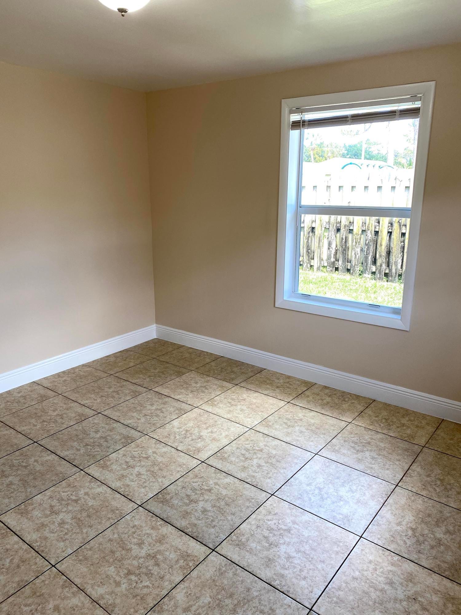 4821 Vermont Avenue #2 — photo 7