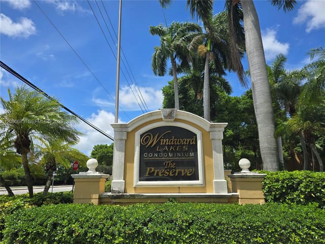 4015 W Mcnab Road D305, Pompano Beach, FL 33069