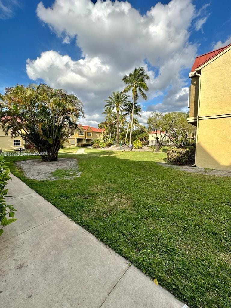 18316 NW 68th Avenue I, Hialeah, FL 33015 photo 15