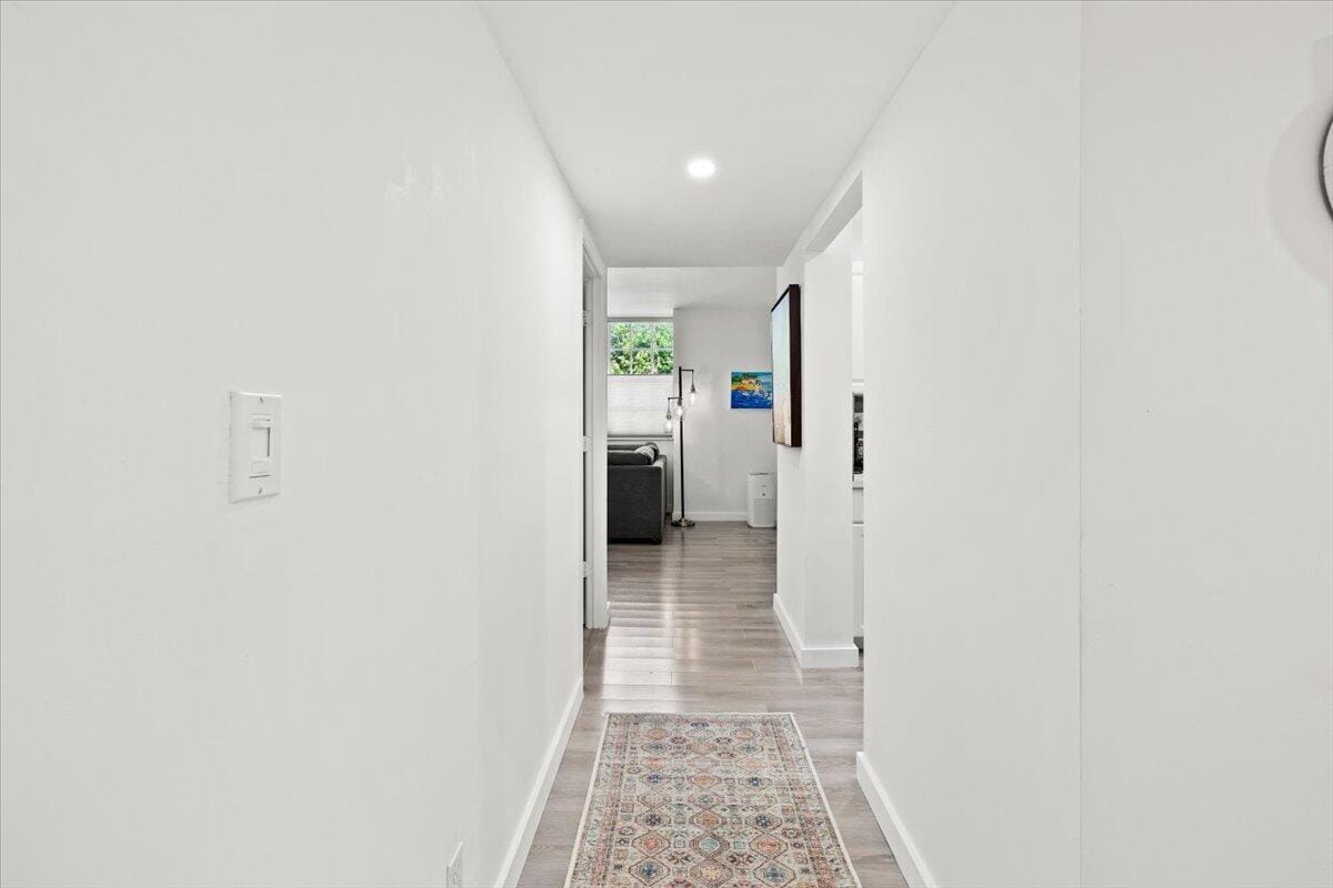 250 NE 20TH Street, Boca Raton, FL 33431 photo 11