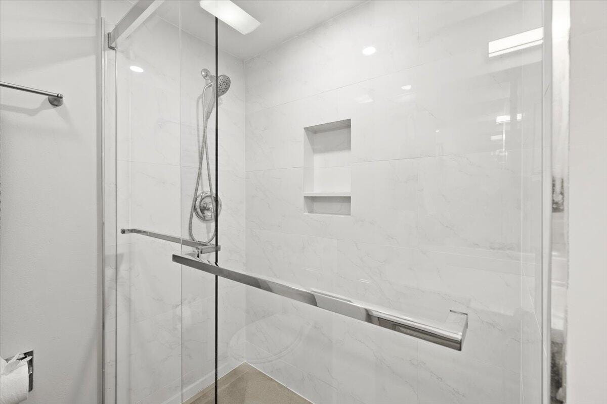 250 NE 20TH Street, Boca Raton, FL 33431 photo 17