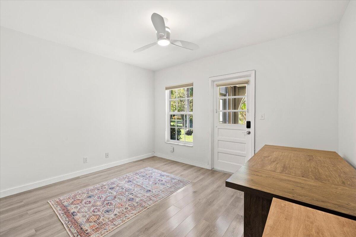 250 NE 20TH Street, Boca Raton, FL 33431 photo 19
