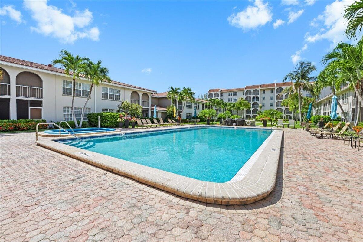 250 NE 20TH Street, Boca Raton, FL 33431 photo 27