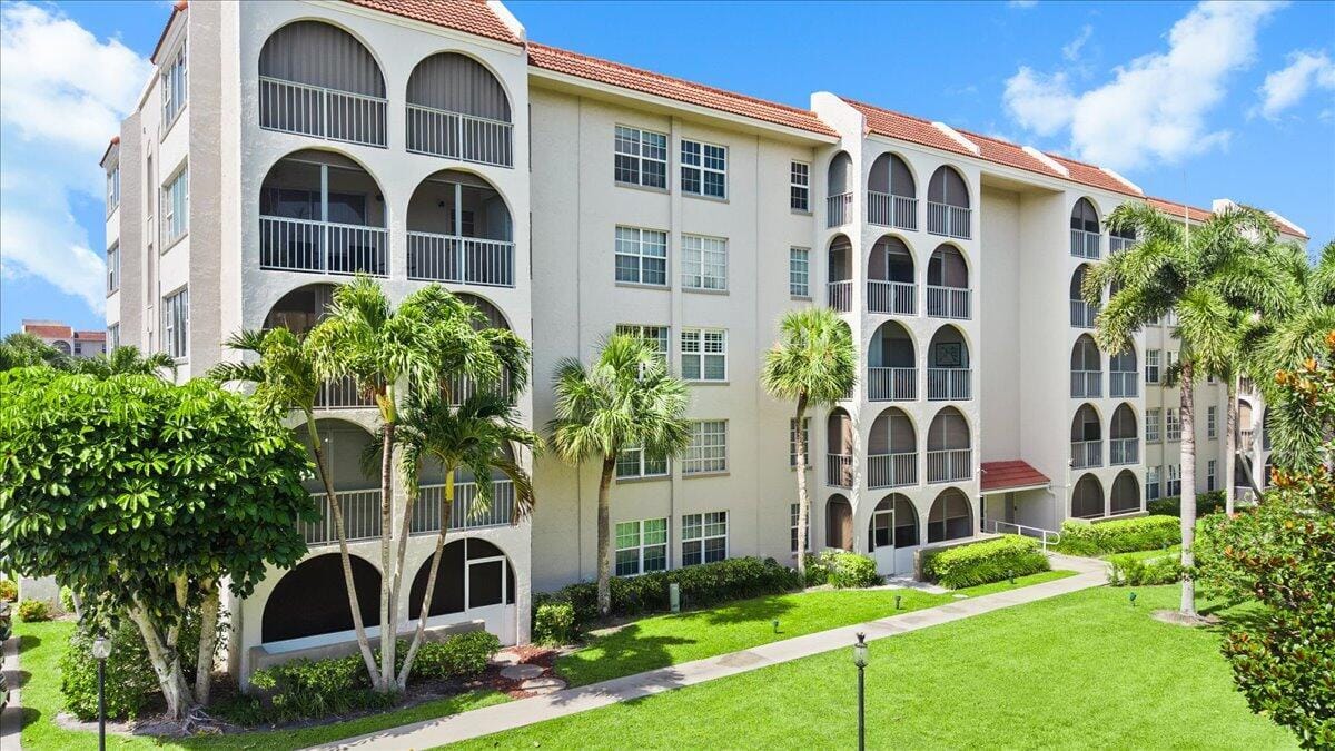 250 NE 20TH Street, Boca Raton, FL 33431 photo 28