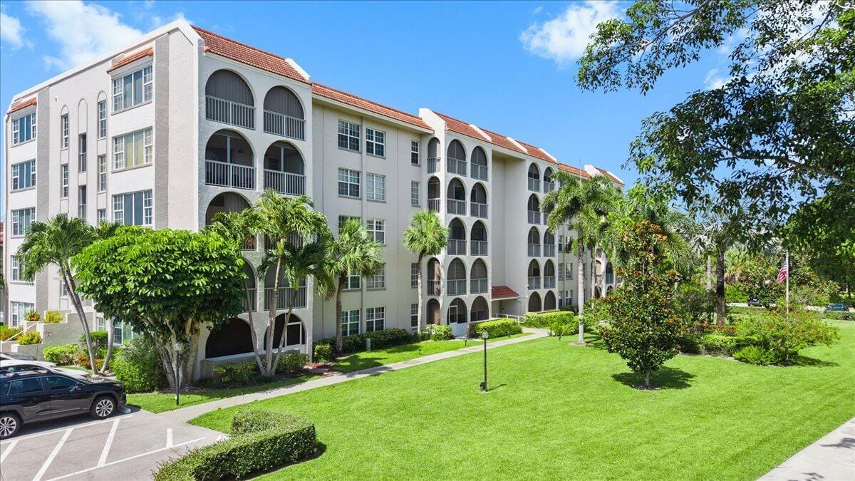 250 NE 20TH Street, Boca Raton, FL 33431 photo 29
